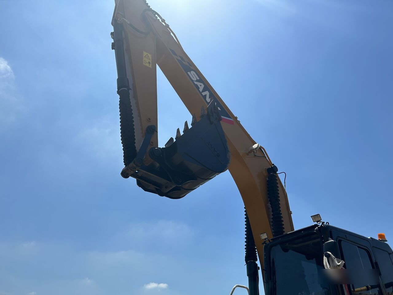 Sany SY215C PRO - Crawler excavator: picture 3 Sany SY215C PRO - Crawler excavator: picture 3