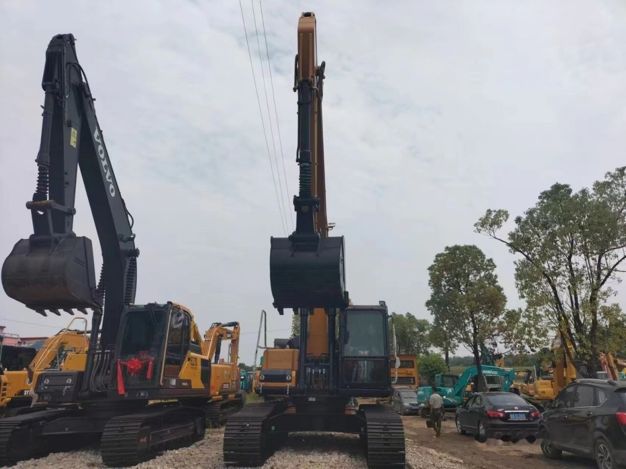 Sany SY235C - Crawler excavator: picture 3 Sany SY235C - Crawler excavator: picture 3