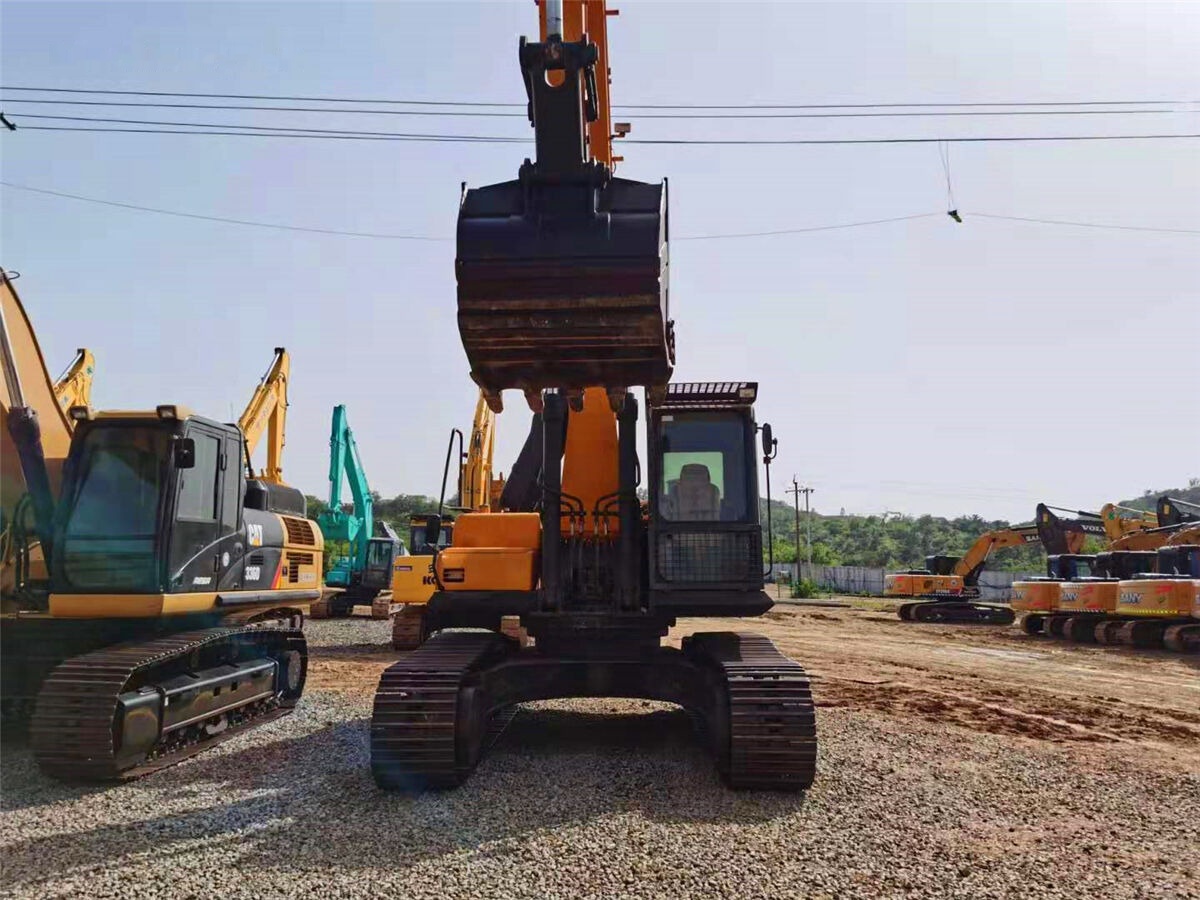 Sany SY365 - Crawler excavator: picture 3 Sany SY365 - Crawler excavator: picture 3