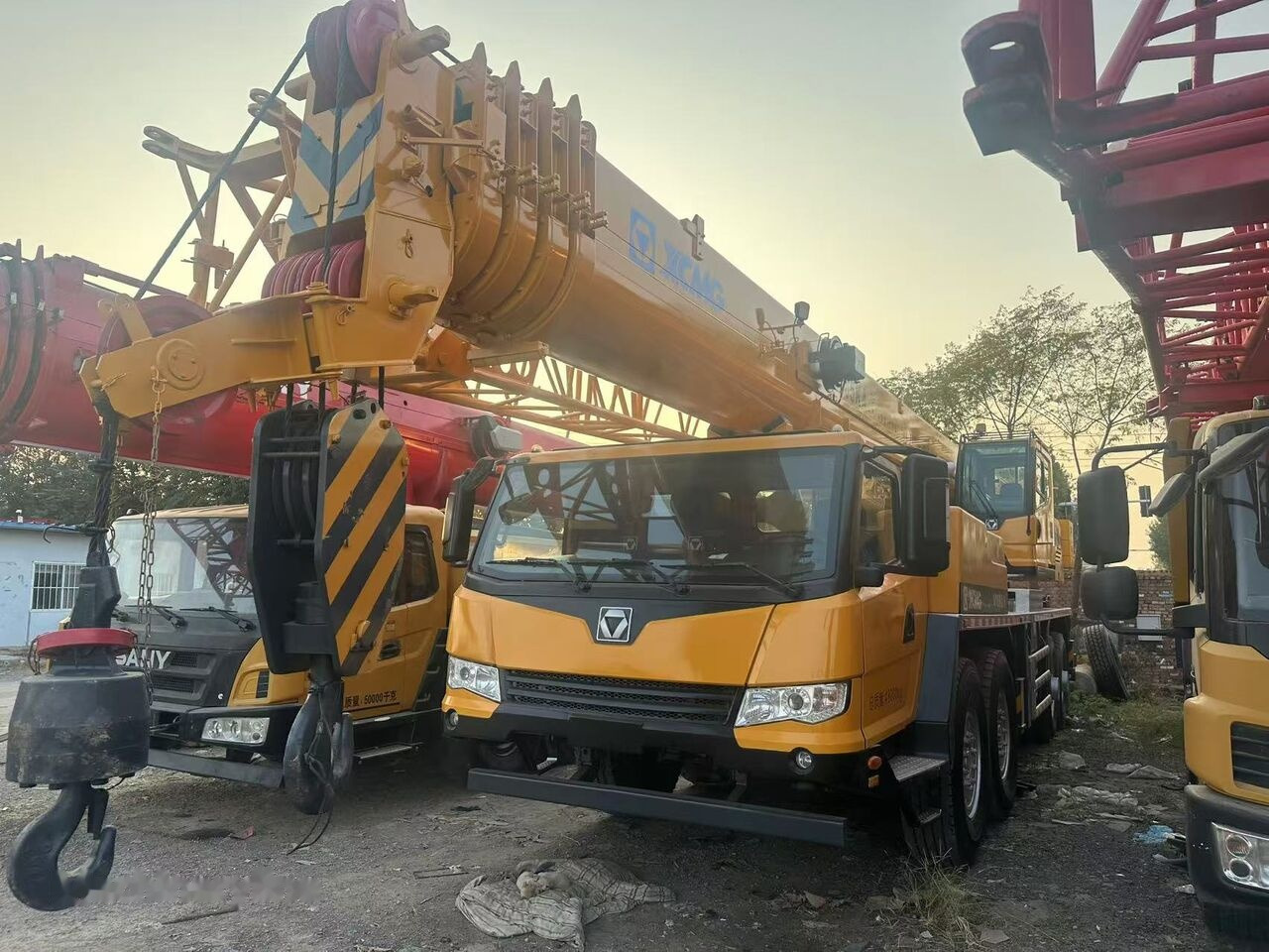 XCMG QY85k - Mobile crane: picture 1 XCMG QY85k - Mobile crane: picture 1