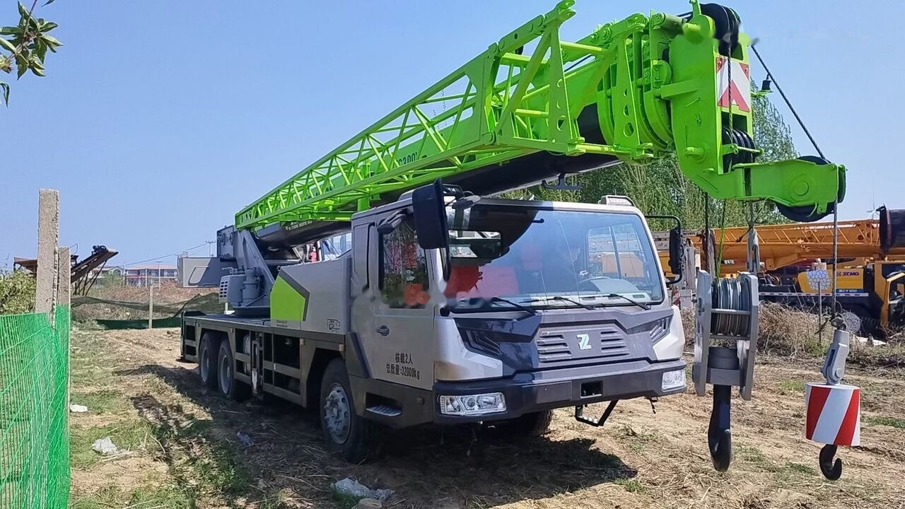 Zoomlion ZTC300V - Mobile crane: picture 1 Zoomlion ZTC300V - Mobile crane: picture 1