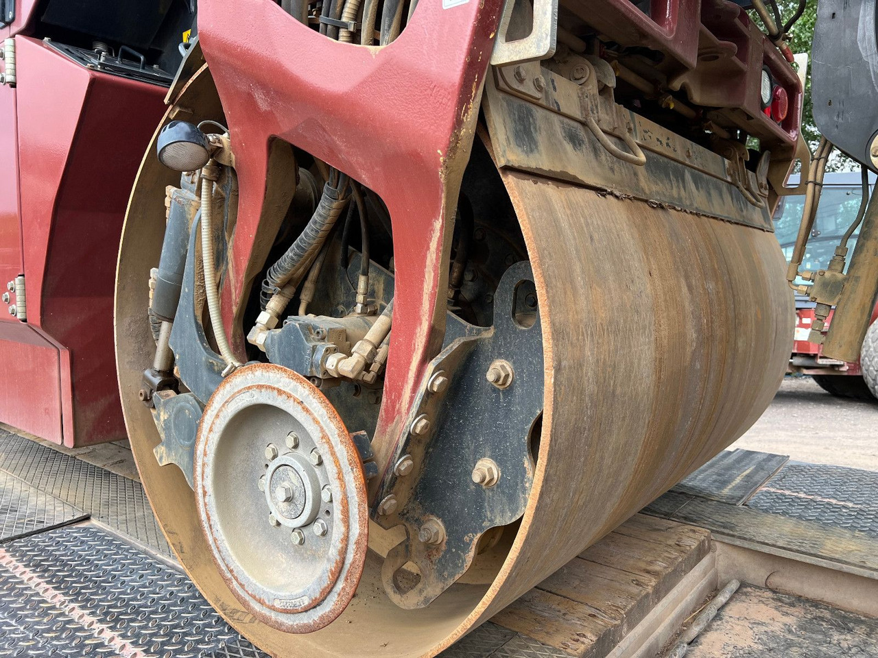 BOMAG BW 154 AP-4 AM mit Splitstreuer - Road roller: picture 2 BOMAG BW 154 AP-4 AM mit Splitstreuer - Road roller: picture 2