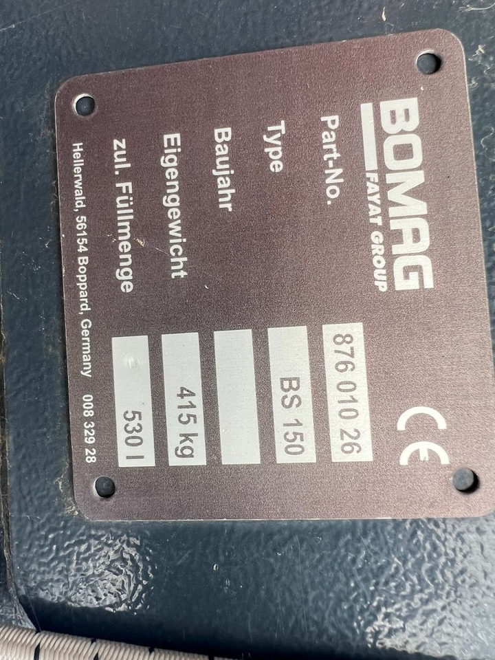 BOMAG BW 154 AP-4 AM mit Splitstreuer - Road roller: picture 4 BOMAG BW 154 AP-4 AM mit Splitstreuer - Road roller: picture 4