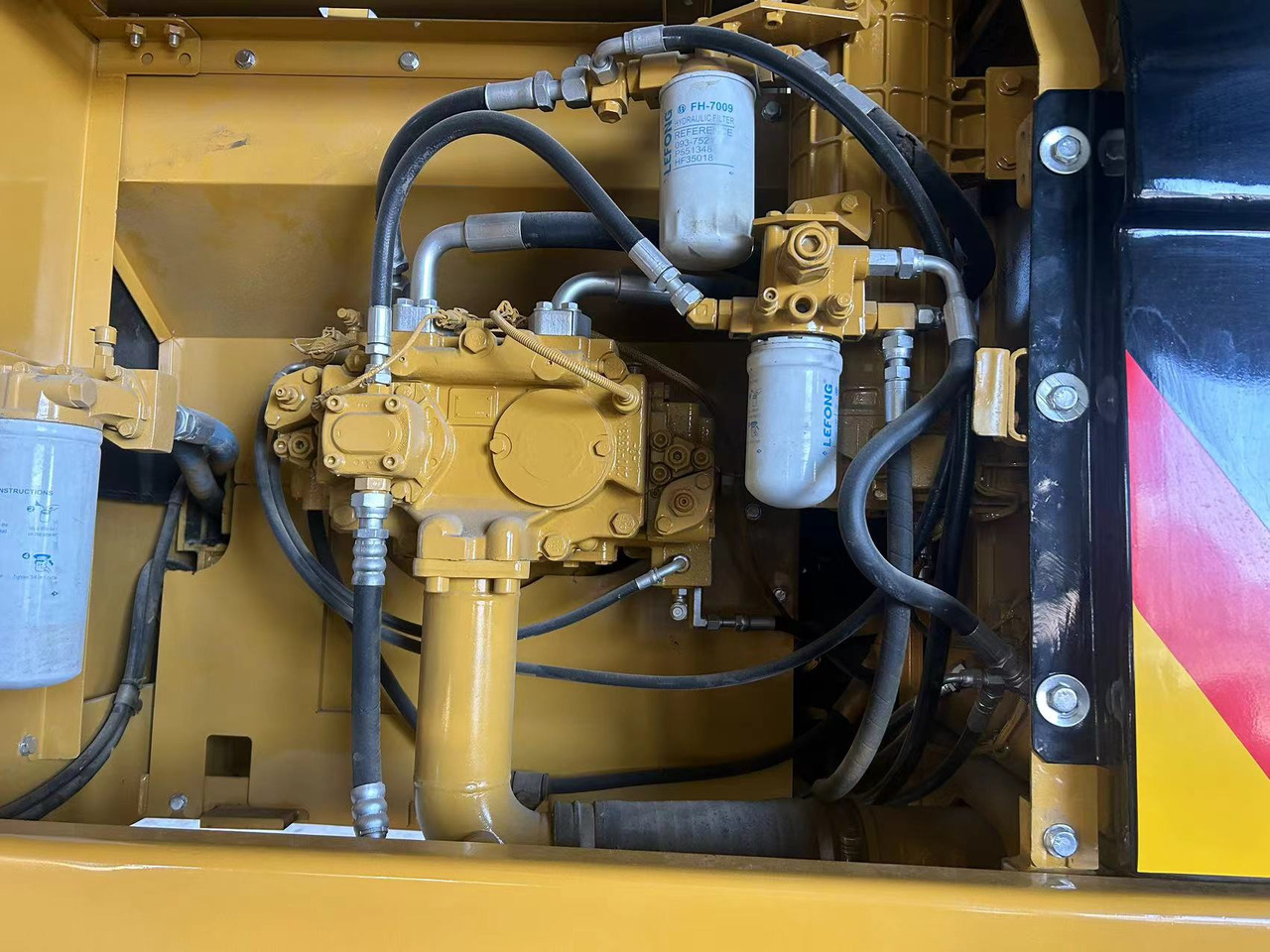 CAT 329D - Crawler excavator: picture 5 CAT 329D - Crawler excavator: picture 5