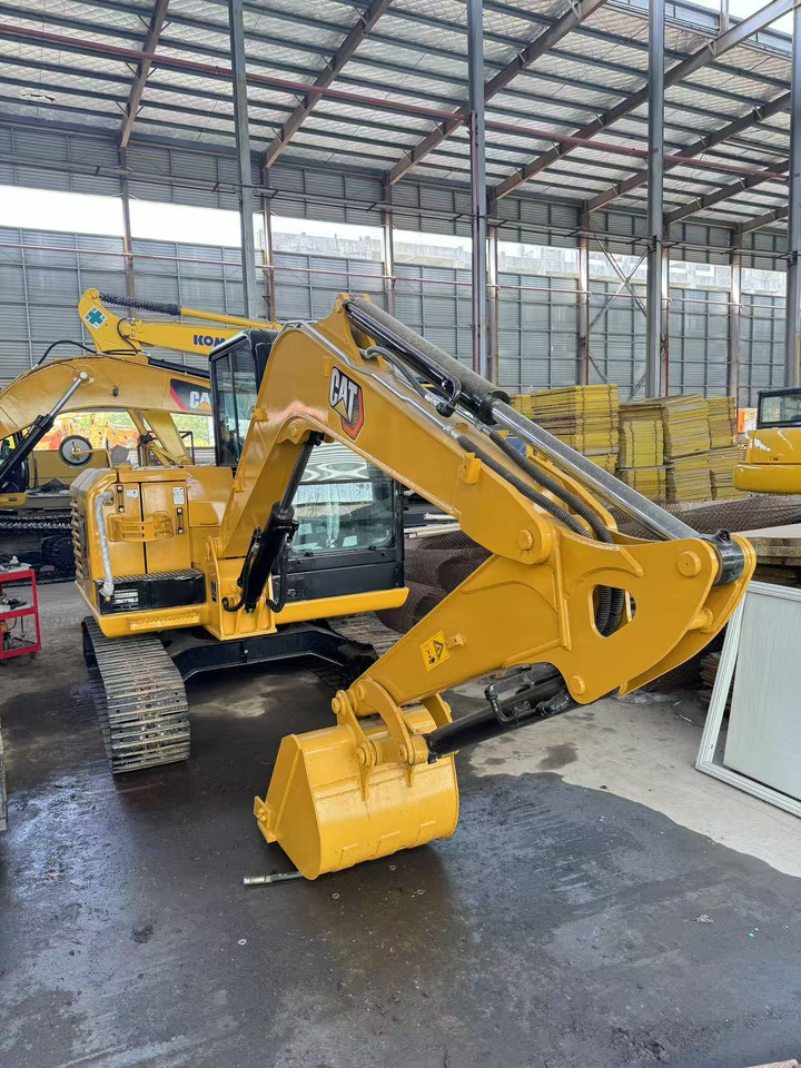 CATERPILLAR 305.5E2 - Mini excavator: picture 1 CATERPILLAR 305.5E2 - Mini excavator: picture 1