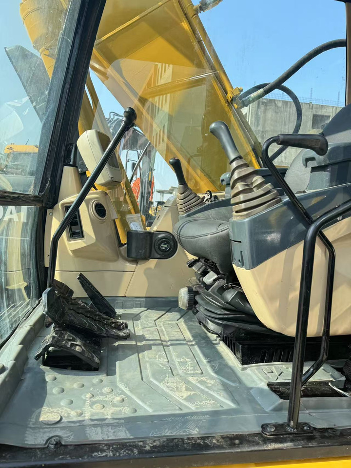 CATERPILLAR 320CL CAT 320 - Crawler excavator: picture 4 CATERPILLAR 320CL CAT 320 - Crawler excavator: picture 4