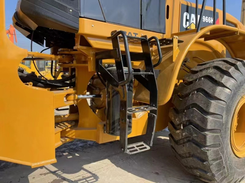 CATERPILLAR 966H - Wheel loader: picture 3 CATERPILLAR 966H - Wheel loader: picture 3