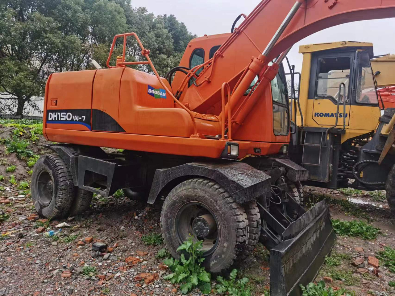 DOOSAN DH150W-7 - Wheel excavator: picture 4 DOOSAN DH150W-7 - Wheel excavator: picture 4