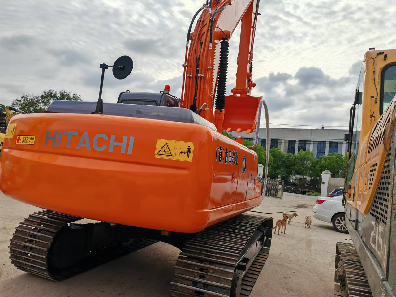 HITACHI ZX200 - Crawler excavator: picture 4 HITACHI ZX200 - Crawler excavator: picture 4