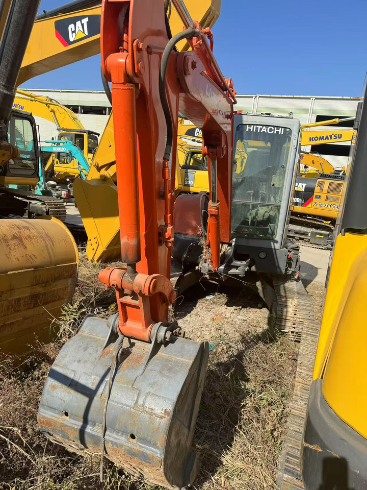 HITACHI ZX40U - Mini excavator: picture 3 HITACHI ZX40U - Mini excavator: picture 3