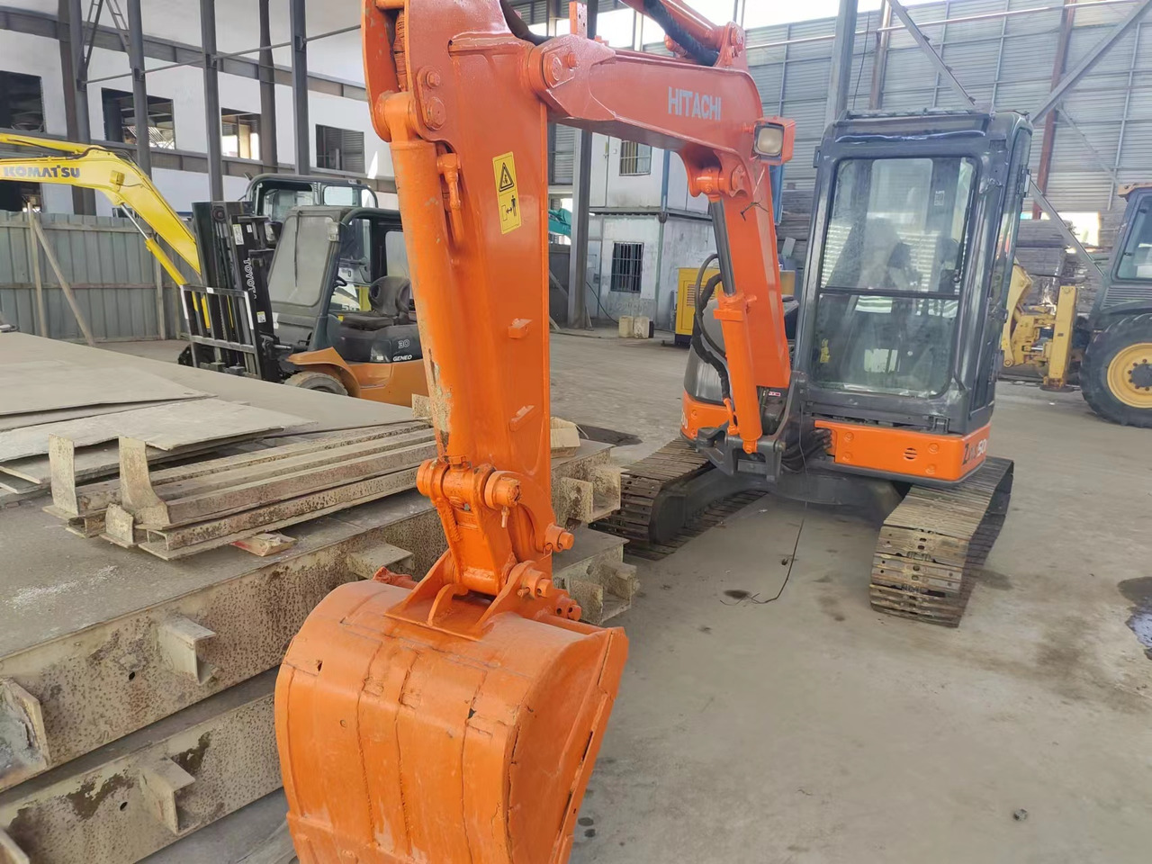 HITACHI ZX50U - Mini excavator: picture 1 HITACHI ZX50U - Mini excavator: picture 1