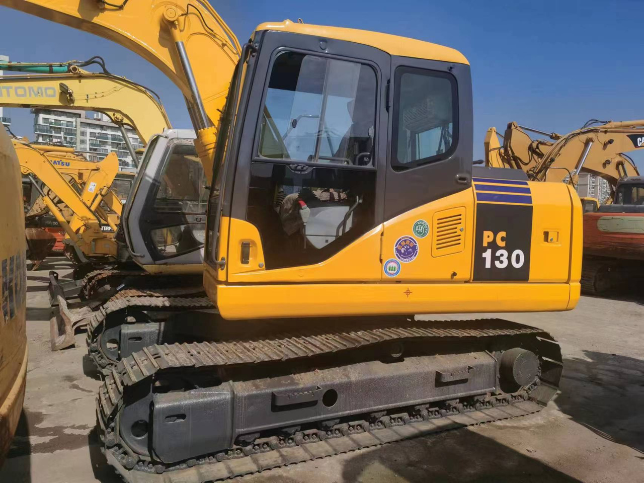 KOMATSU PC130-7 - Crawler excavator: picture 2 KOMATSU PC130-7 - Crawler excavator: picture 2