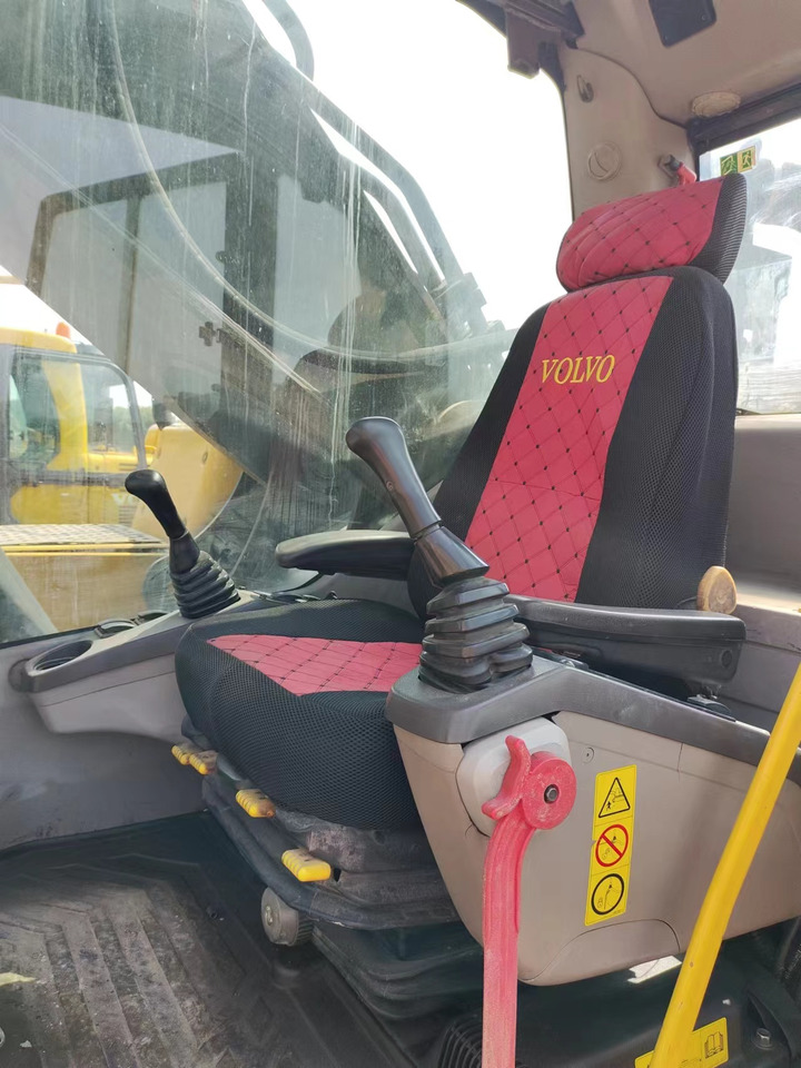 VOLVO EC480DL - Crawler excavator: picture 4 VOLVO EC480DL - Crawler excavator: picture 4