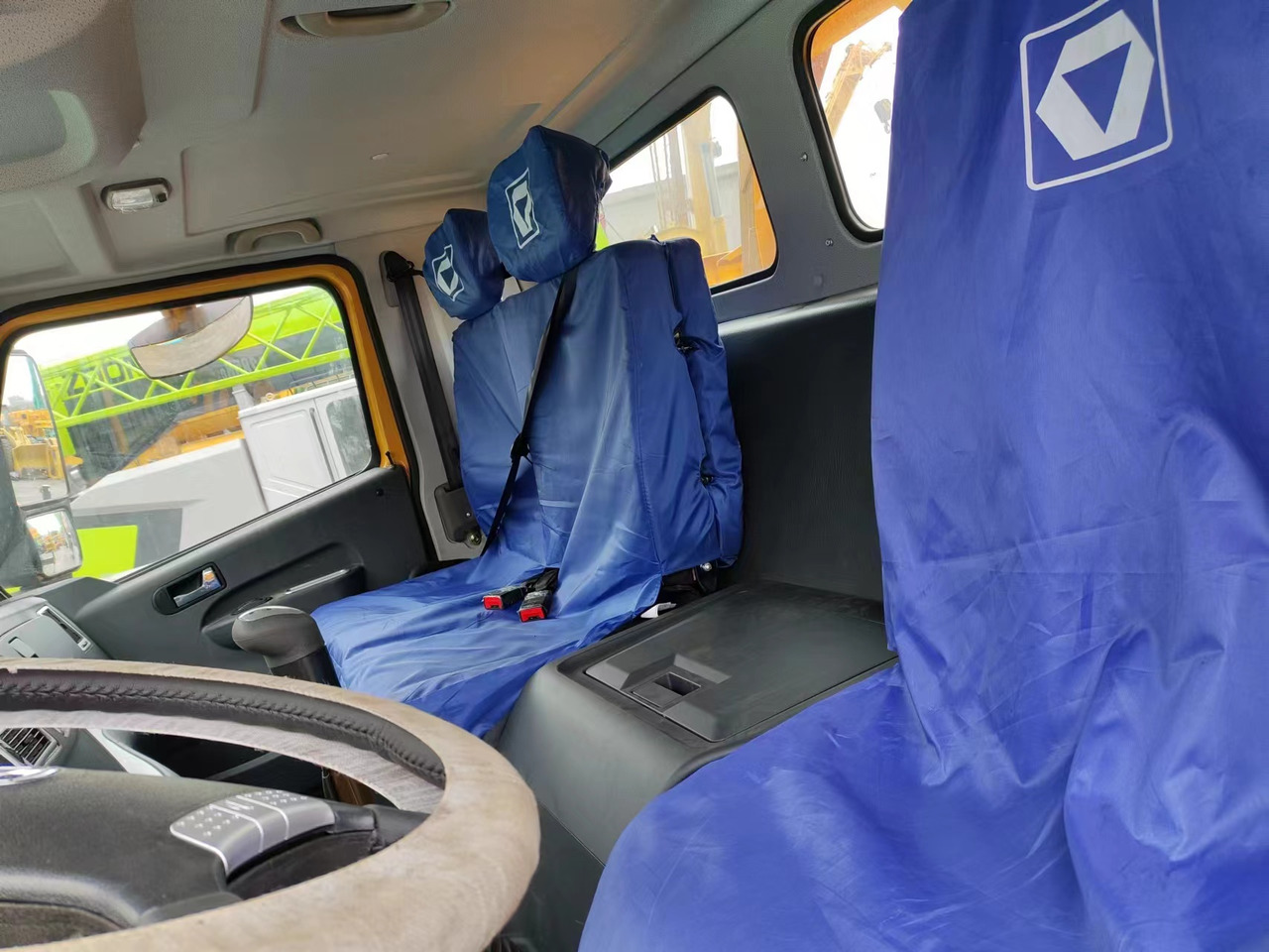 XCMG QY75K - Mobile crane: picture 5 XCMG QY75K - Mobile crane: picture 5