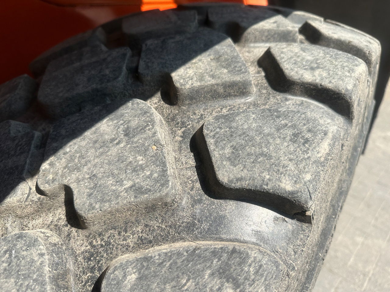 Wheel loader Case 521D: picture 19