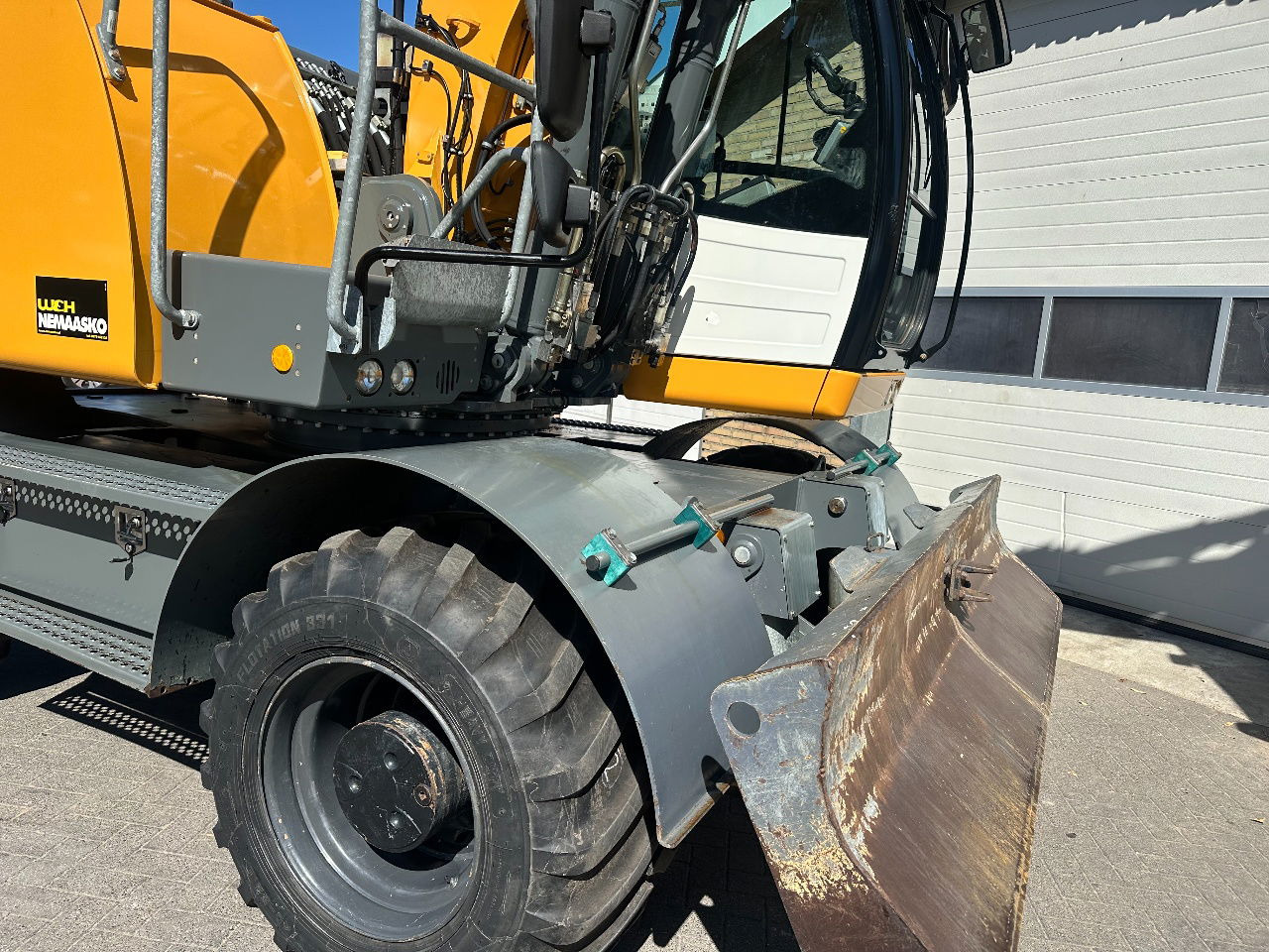 Wheel excavator Liebherr A916: picture 30