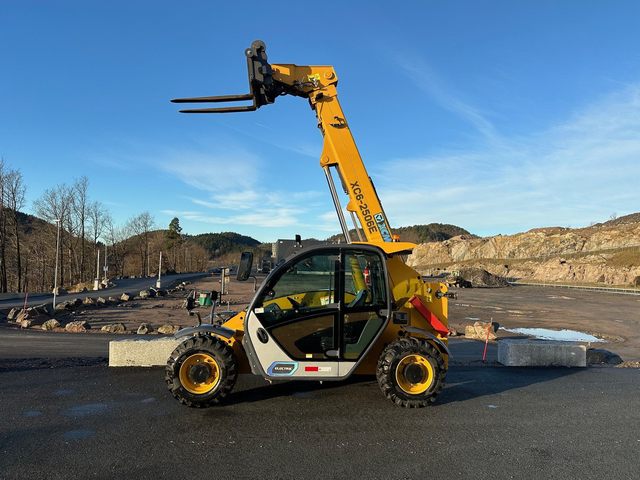 Andre XCMG 2506E #ELECTRIC - Telescopic handler: picture 1 Andre XCMG 2506E #ELECTRIC - Telescopic handler: picture 1