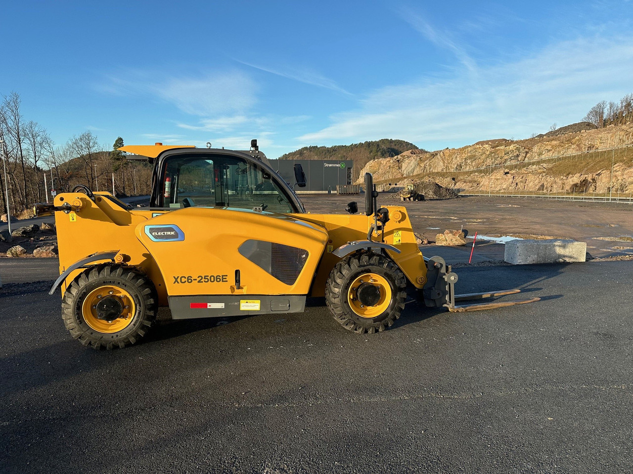 Andre XCMG 2506E #ELECTRIC - Telescopic handler: picture 5 Andre XCMG 2506E #ELECTRIC - Telescopic handler: picture 5