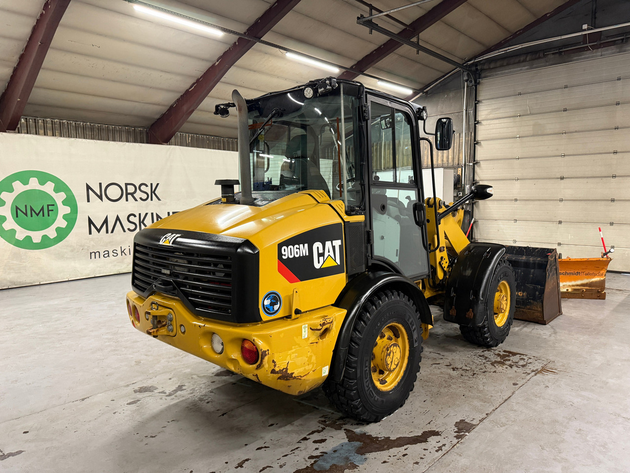 Cat 906M High Flow, 40 km/t med skuff og plog - Wheel loader: picture 4 Cat 906M High Flow, 40 km/t med skuff og plog - Wheel loader: picture 4