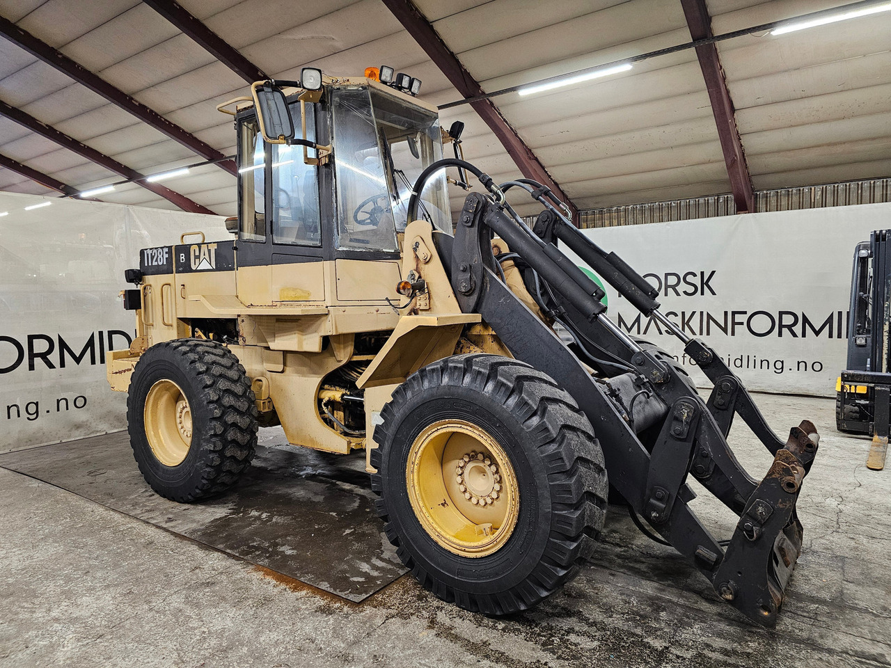 Cat IT28F - Wheel loader: picture 5 Cat IT28F - Wheel loader: picture 5