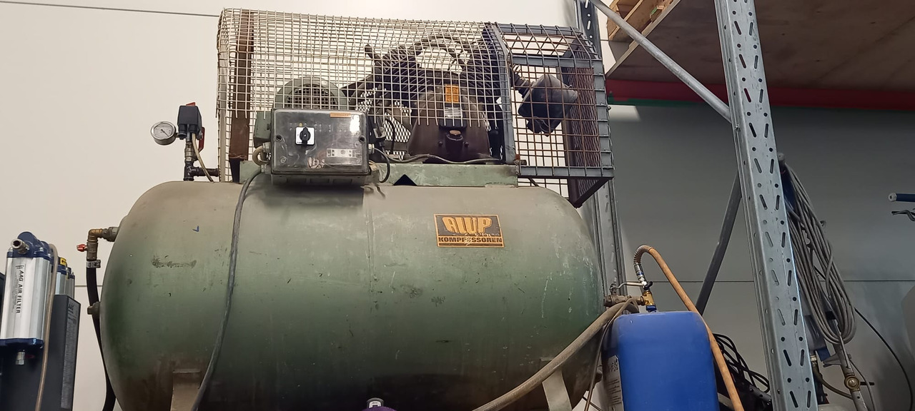 Compressor Alup HL 525Z242 - Workshop equipment: picture 4 Compressor Alup HL 525Z242 - Workshop equipment: picture 4