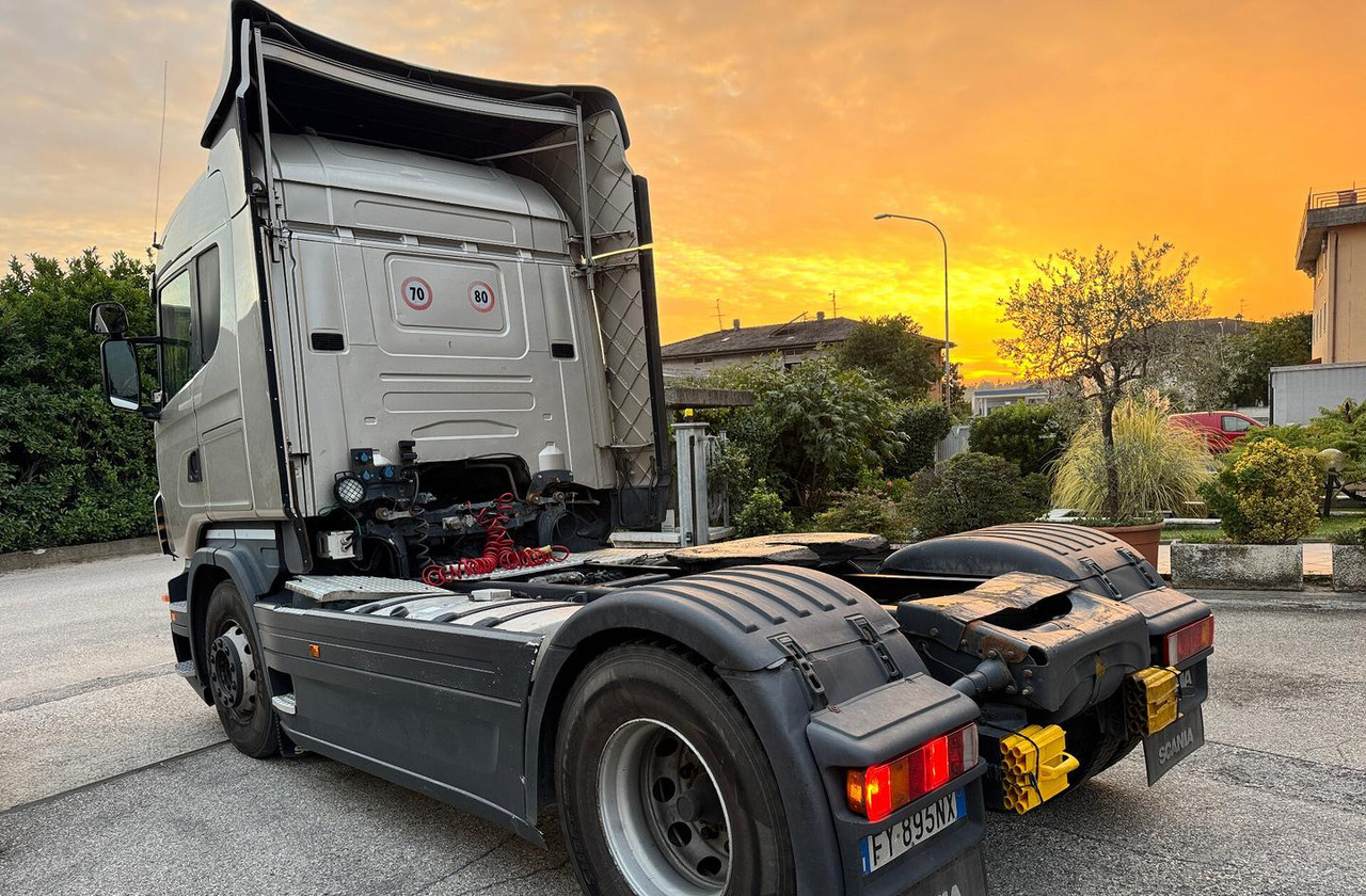Trattore stradale Scania R420 - Euro 5 - 2011 - Tractor unit: picture 4 Trattore stradale Scania R420 - Euro 5 - 2011 - Tractor unit: picture 4