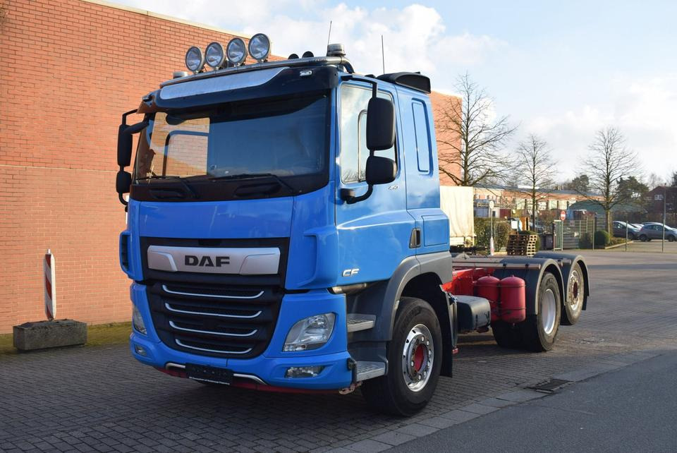 DAF CF 450 6x2 Fahrgestell Klima Navi Lift Retarder - Cab chassis truck: picture 1 DAF CF 450 6x2 Fahrgestell Klima Navi Lift Retarder - Cab chassis truck: picture 1
