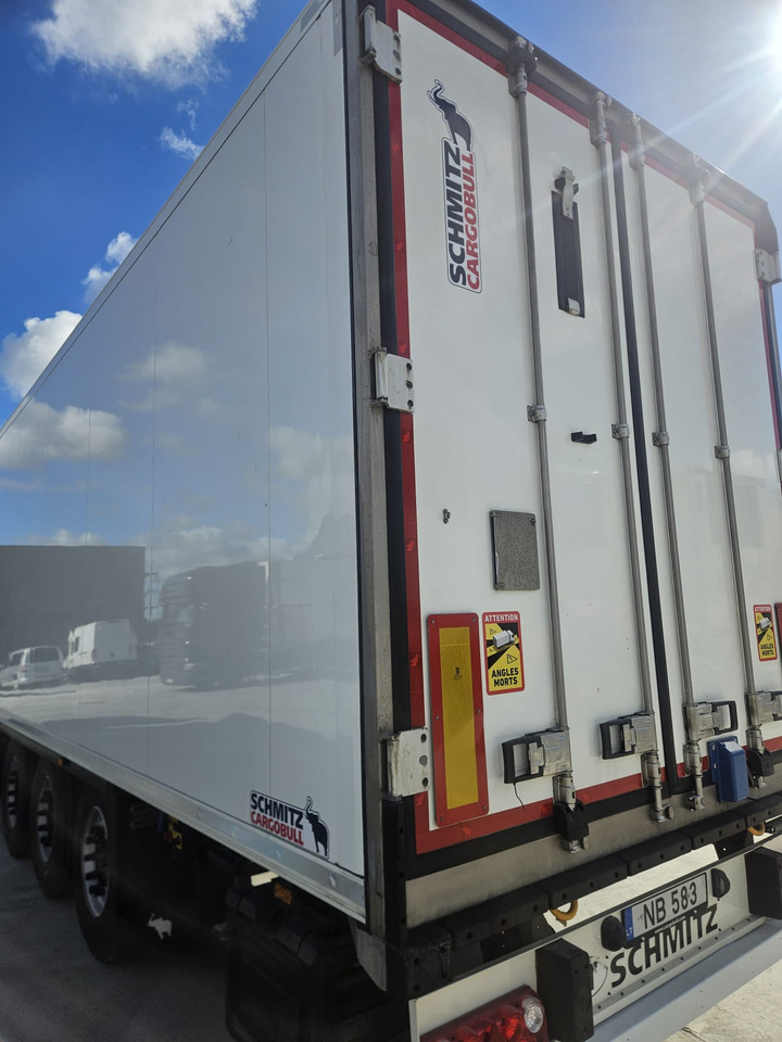 SCHMITZ CARGOBULL SKO 24/L - FP 60 ThermoKing SLXi300 - Refrigerator semi-trailer: picture 4 SCHMITZ CARGOBULL SKO 24/L - FP 60 ThermoKing SLXi300 - Refrigerator semi-trailer: picture 4