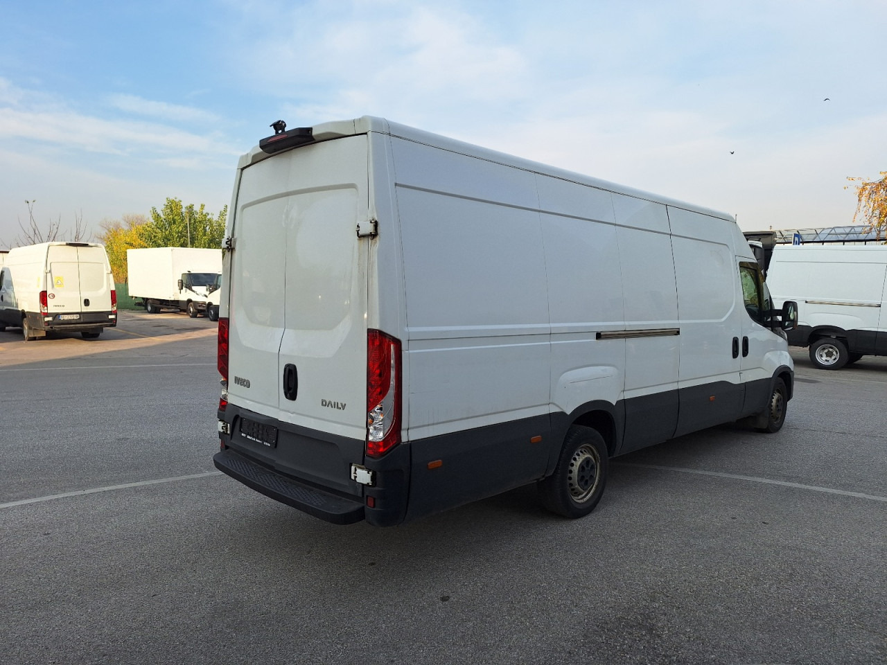 IVECO Daily 35S14 16m3 leasing IVECO Daily 35S14 16m3: picture 14