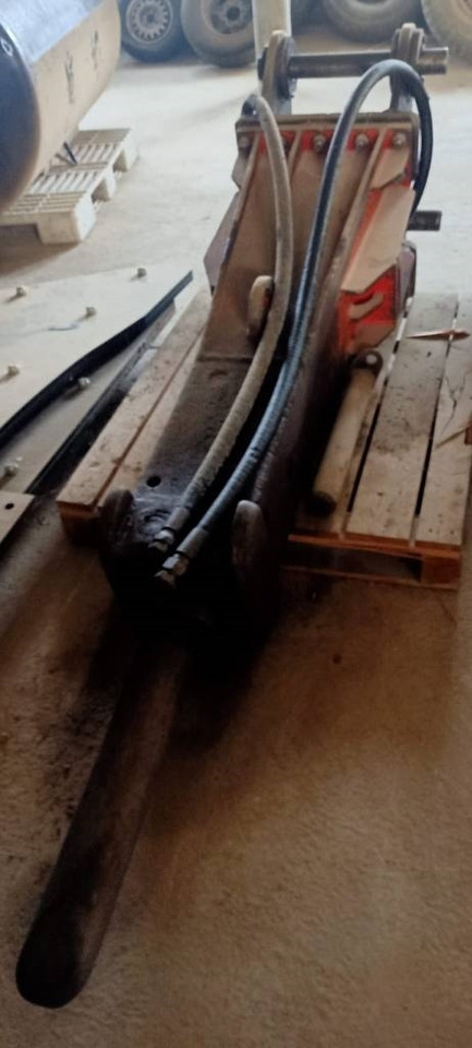 Rammer E 68 - Hydraulic hammer for Construction machinery: picture 3 Rammer E 68 - Hydraulic hammer for Construction machinery: picture 3