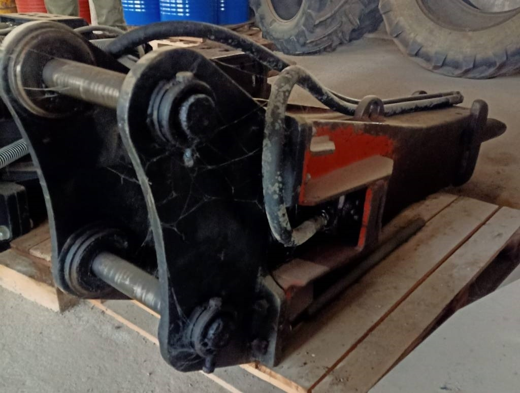Rammer E 68 - Hydraulic hammer for Construction machinery: picture 2 Rammer E 68 - Hydraulic hammer for Construction machinery: picture 2
