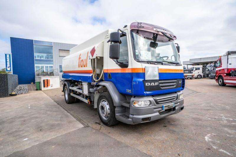 DAF LF55 280+ ALU 13000L/4 COMP. - Tank truck: picture 2 DAF LF55 280+ ALU 13000L/4 COMP. - Tank truck: picture 2
