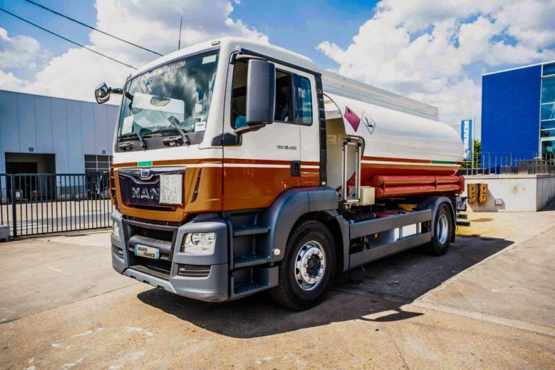 MAN TGS 18.400 // CUVE ALU MAGYAR 13.500L + 5 COMP - Tank truck: picture 1 MAN TGS 18.400 // CUVE ALU MAGYAR 13.500L + 5 COMP - Tank truck: picture 1