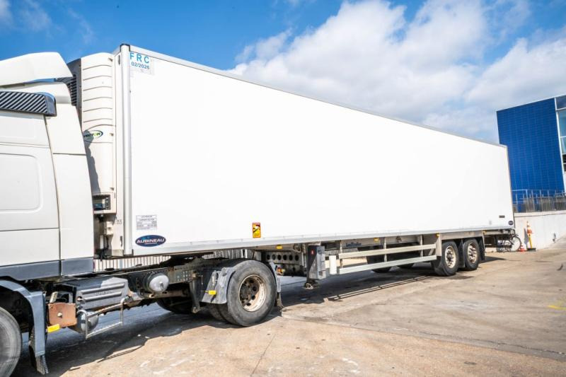 Lecitrailer AUBINEAU+CARRIER VECTOR 1550 MONO - Semi-trailer: picture 1 Lecitrailer AUBINEAU+CARRIER VECTOR 1550 MONO - Semi-trailer: picture 1
