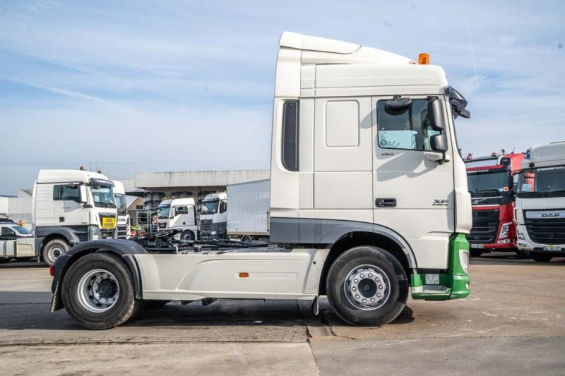 DAF XF 460 + HYDRAULIQUE - Tractor unit: picture 3 DAF XF 460 + HYDRAULIQUE - Tractor unit: picture 3