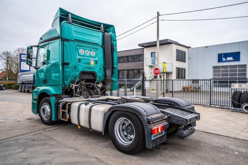 Mercedes ACTROS 1845 LS - Tractor unit: picture 4 Mercedes ACTROS 1845 LS - Tractor unit: picture 4