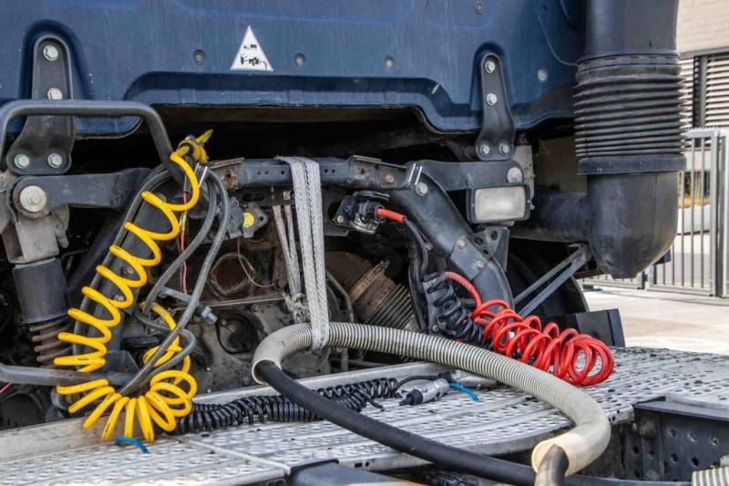 Tractor unit Mercedes ACTROS 1848 LS+E6+HYDR.: picture 5 Tractor unit Mercedes ACTROS 1848 LS+E6+HYDR.: picture 5