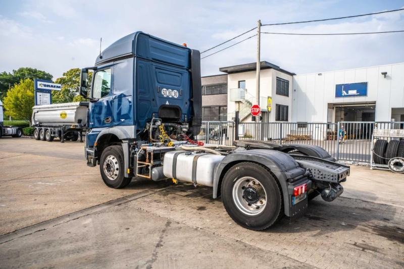 Mercedes AROCS 1843 LS ( NO ACTROS)+BIG AXLE +HYDR. - Tractor unit: picture 5 Mercedes AROCS 1843 LS ( NO ACTROS)+BIG AXLE +HYDR. - Tractor unit: picture 5