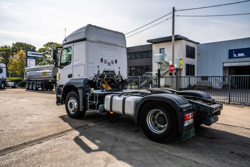 Mercedes AROCS 1843 LS ( NO ACTROS) - Tractor unit: picture 5 Mercedes AROCS 1843 LS ( NO ACTROS) - Tractor unit: picture 5