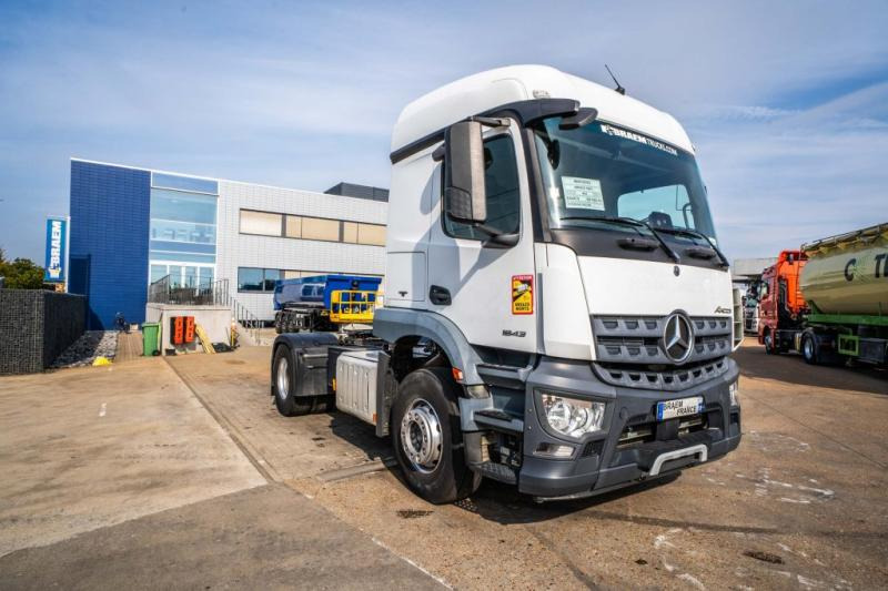 Mercedes AROCS 1843 LS ( NO ACTROS) - Tractor unit: picture 2 Mercedes AROCS 1843 LS ( NO ACTROS) - Tractor unit: picture 2
