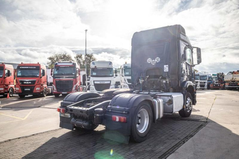 Mercedes AROCS 1843 LS ( NO ACTROS) +HYDRAULIQUE - Tractor unit: picture 3 Mercedes AROCS 1843 LS ( NO ACTROS) +HYDRAULIQUE - Tractor unit: picture 3