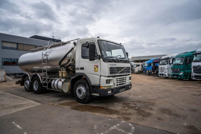 Volvo FM12 380 / CUVE ETA 15000L - Tank truck: picture 5 Volvo FM12 380 / CUVE ETA 15000L - Tank truck: picture 5