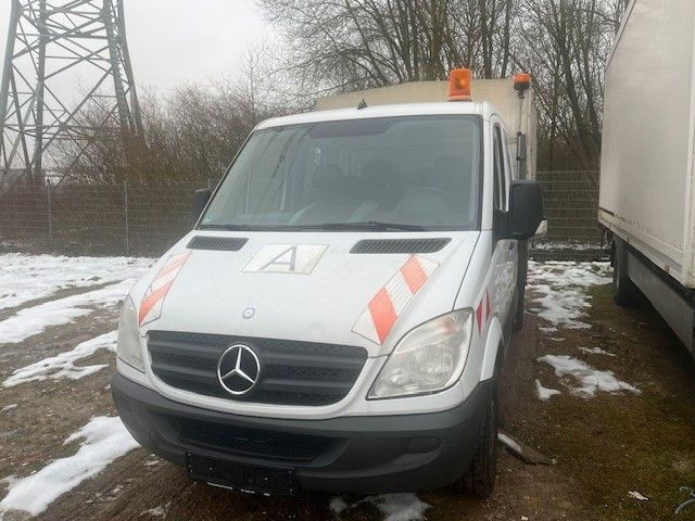 Mercedes-Benz Sprinter - Tipper van, Combi van: picture 4 Mercedes-Benz Sprinter - Tipper van, Combi van: picture 4