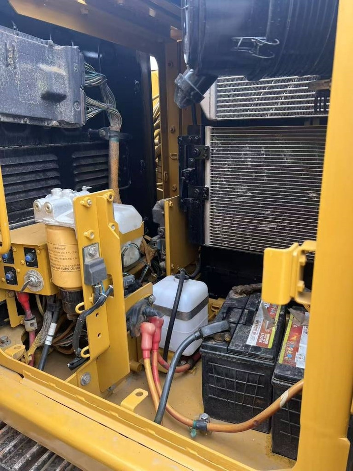 Crawler excavator CAT 312D2GC: picture 6