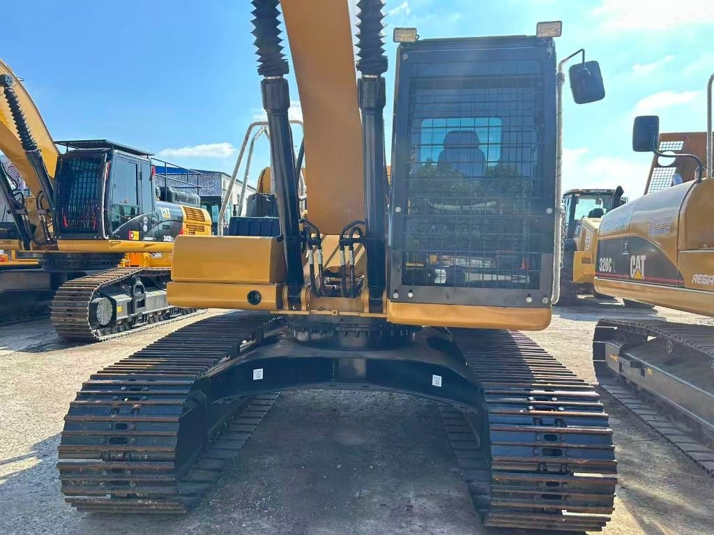 Crawler excavator CAT 320 GC: picture 6 Crawler excavator CAT 320 GC: picture 6