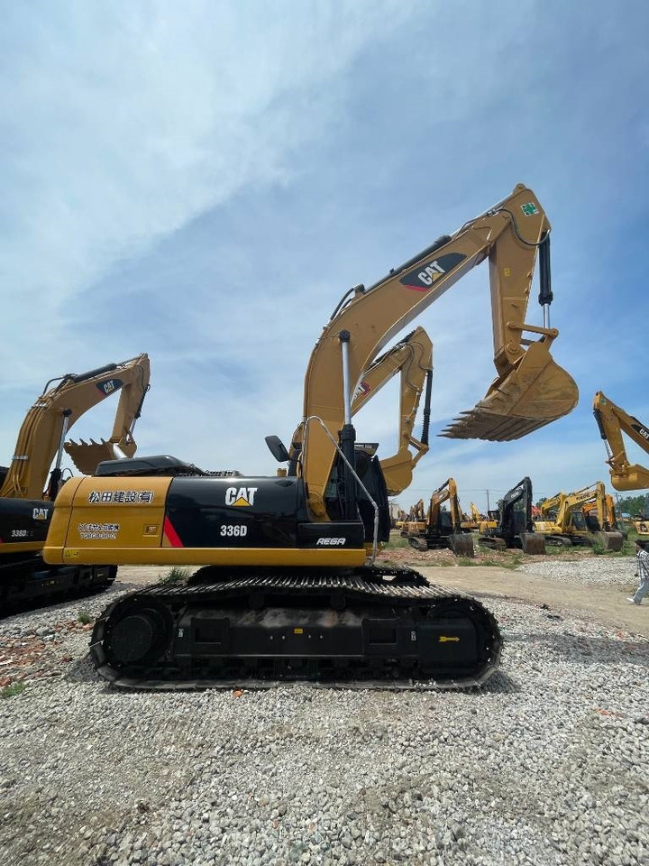 CAT 336D2 - Crawler excavator: picture 5 CAT 336D2 - Crawler excavator: picture 5