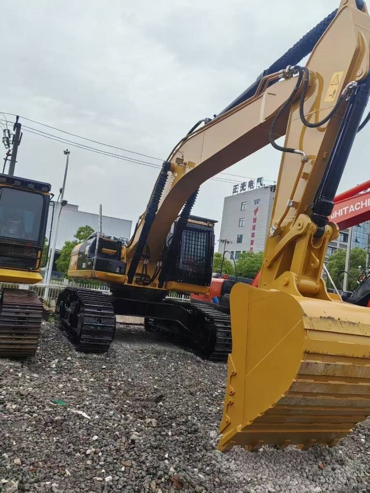 CAT 340 - Crawler excavator: picture 5 CAT 340 - Crawler excavator: picture 5