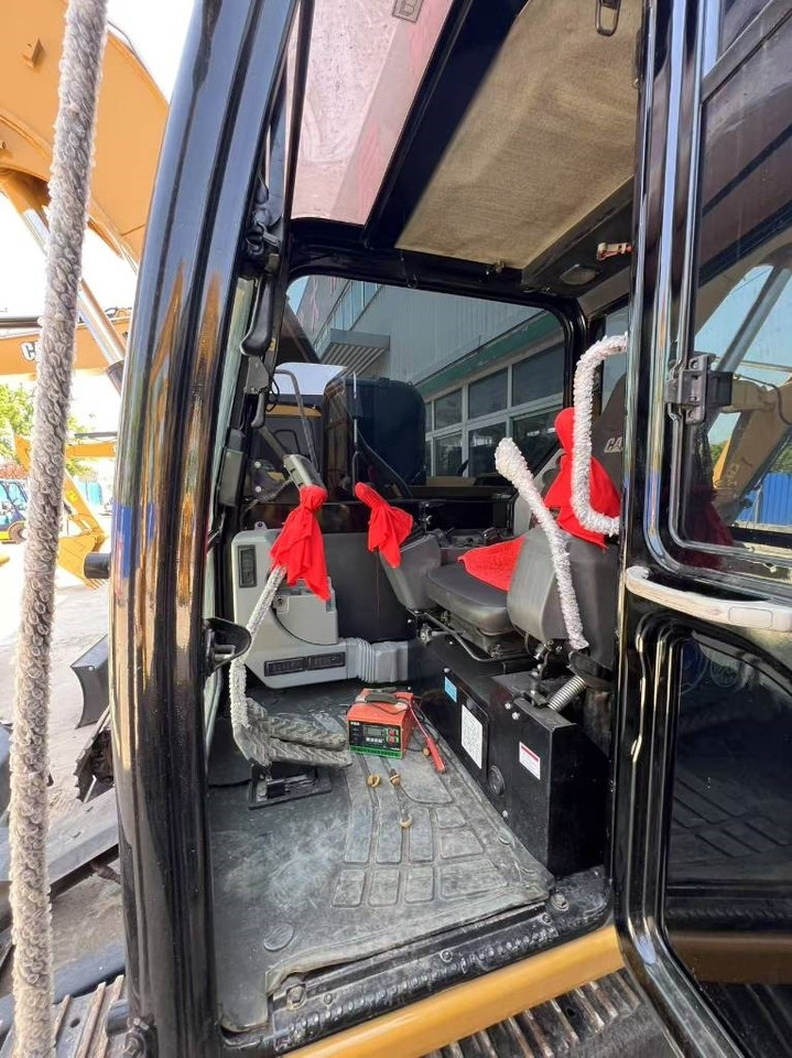 CAT CAT307E2 - Mini excavator: picture 2 CAT CAT307E2 - Mini excavator: picture 2