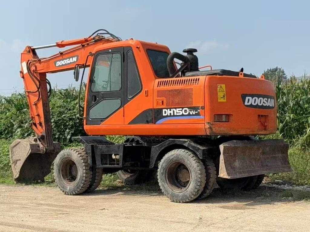 Doosan DH 150 W-7 - Crawler excavator: picture 4 Doosan DH 150 W-7 - Crawler excavator: picture 4