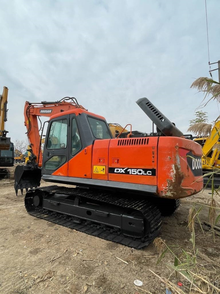 Doosan dx150 - Crawler excavator: picture 4 Doosan dx150 - Crawler excavator: picture 4